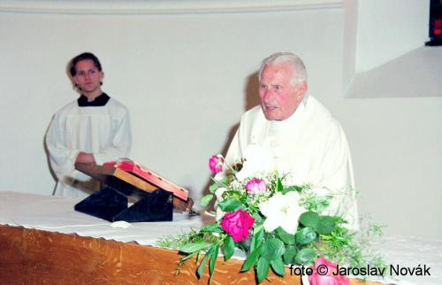 89. narozeniny Mons. Jana Machače (2004)